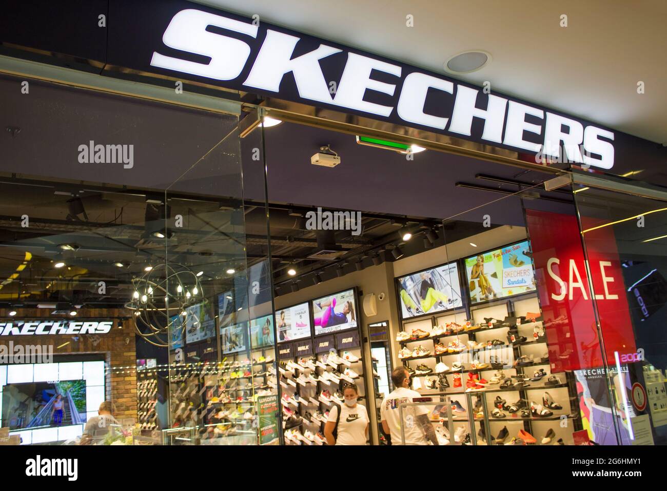 Skechers American Based Retail Shoe Store Shop Front Footwear Brand Sign  Inside Intu Lakeside Shopping Centre Mall West Thurrock Essex England UK  Stock Photo Alamy | ophirah.nl