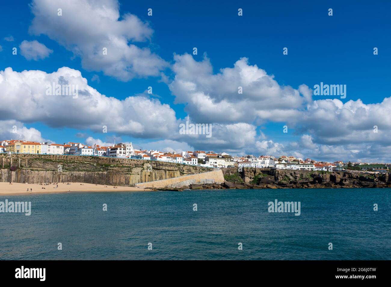 view-of-the-traditional-village-of-ericeira-with-the-praia-dos