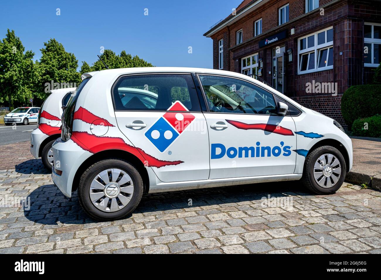 dominos contactless delivery car - Orval Marble