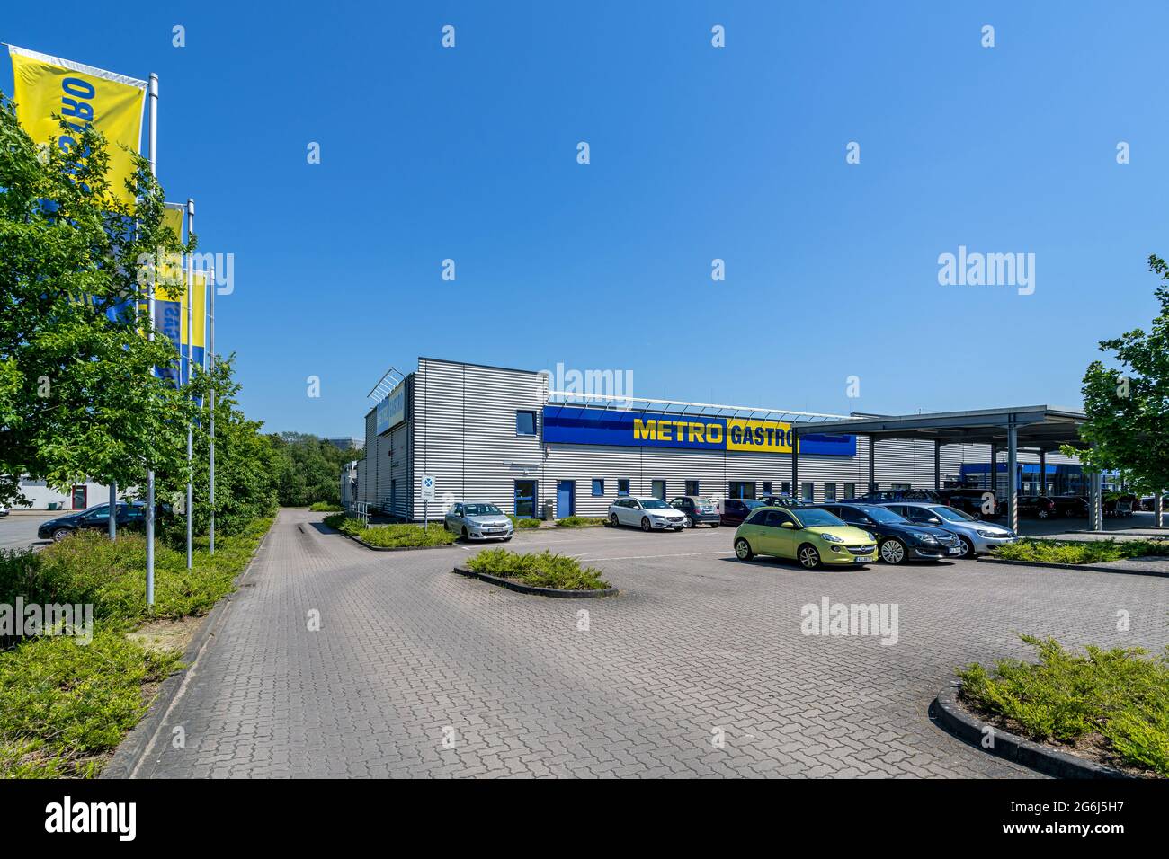 Metro wholesale hi-res stock photography and images - Alamy