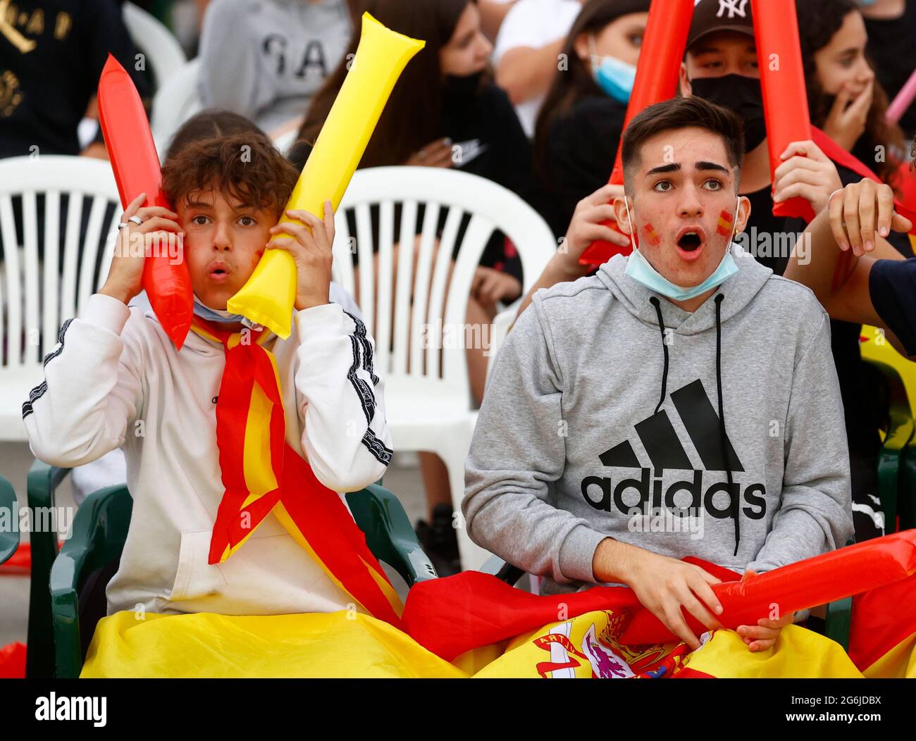 Soccer Football - Euro 2020 - Fans gather for Italy v Spain - Grinon, Spain  - July 6, 2021 Spain fans react during the match REUTERS/Sergio Perez Stock  Photo - Alamy