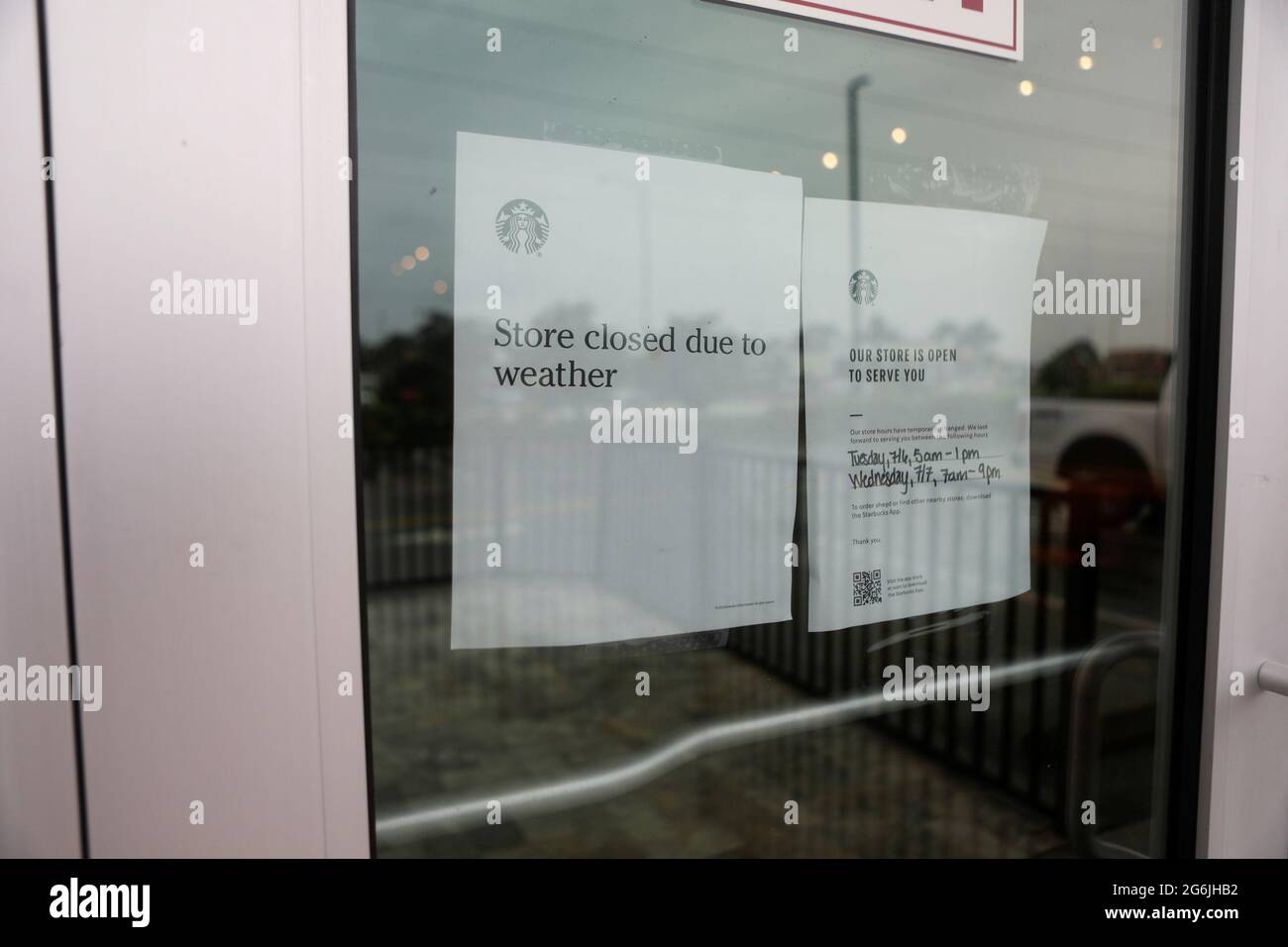 A Starbucks store is closed for the day as the Tropical Storm Elsa churns slowly up the Gulf Coast in Nokomis, Florida, U.S.  July 6, 2021. REUTERS/Octavio Jones Stock Photo