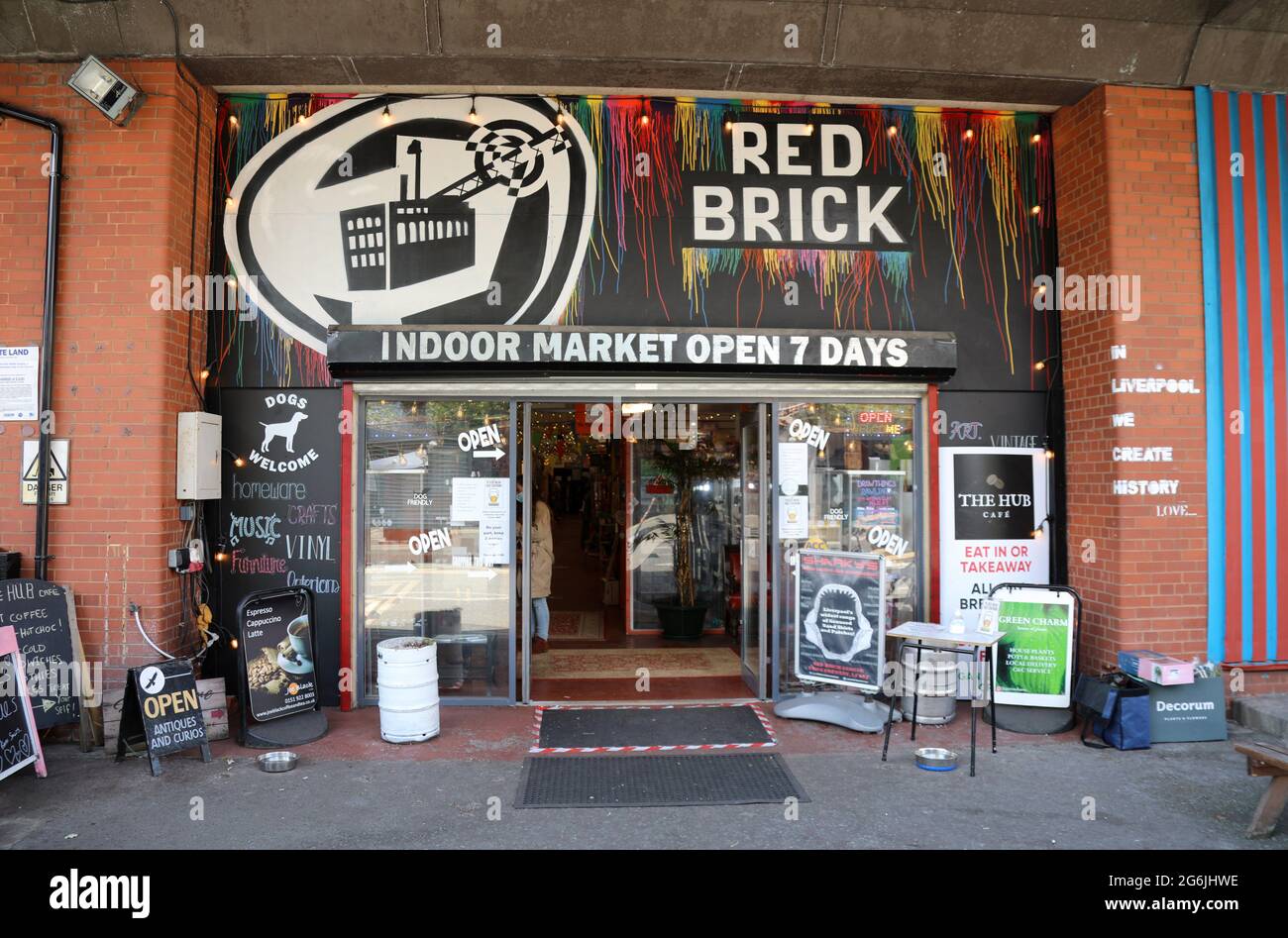 Red Brick Market In Liverpool Stock Photo Alamy