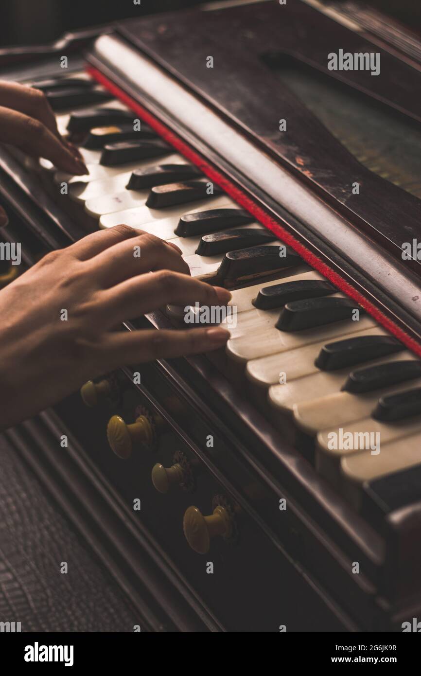 Harmonium musical instrument hi res stock photography and images