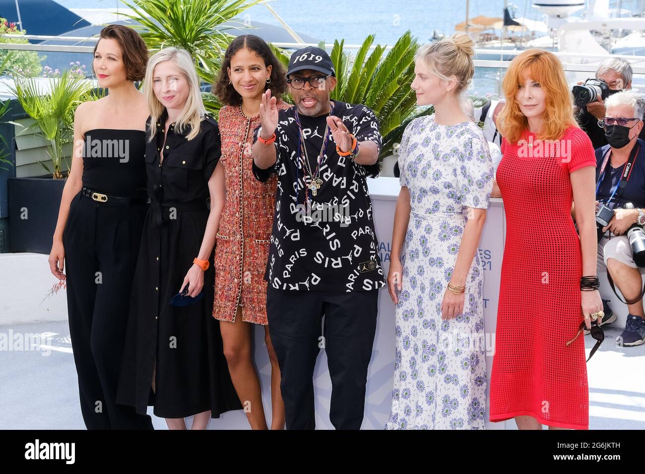 Palais des festivals, Cannes, France. 6th July, 2021. Maggie Gyllenhaal, Melanie Laurent, Mati Diop, Spike Lee, Jessica Hausner, Mylene Farmer poses at the Photocall for Jury Officiel Du 74Th Festival. Picture by Credit: Julie Edwards/Alamy Live News Stock Photo