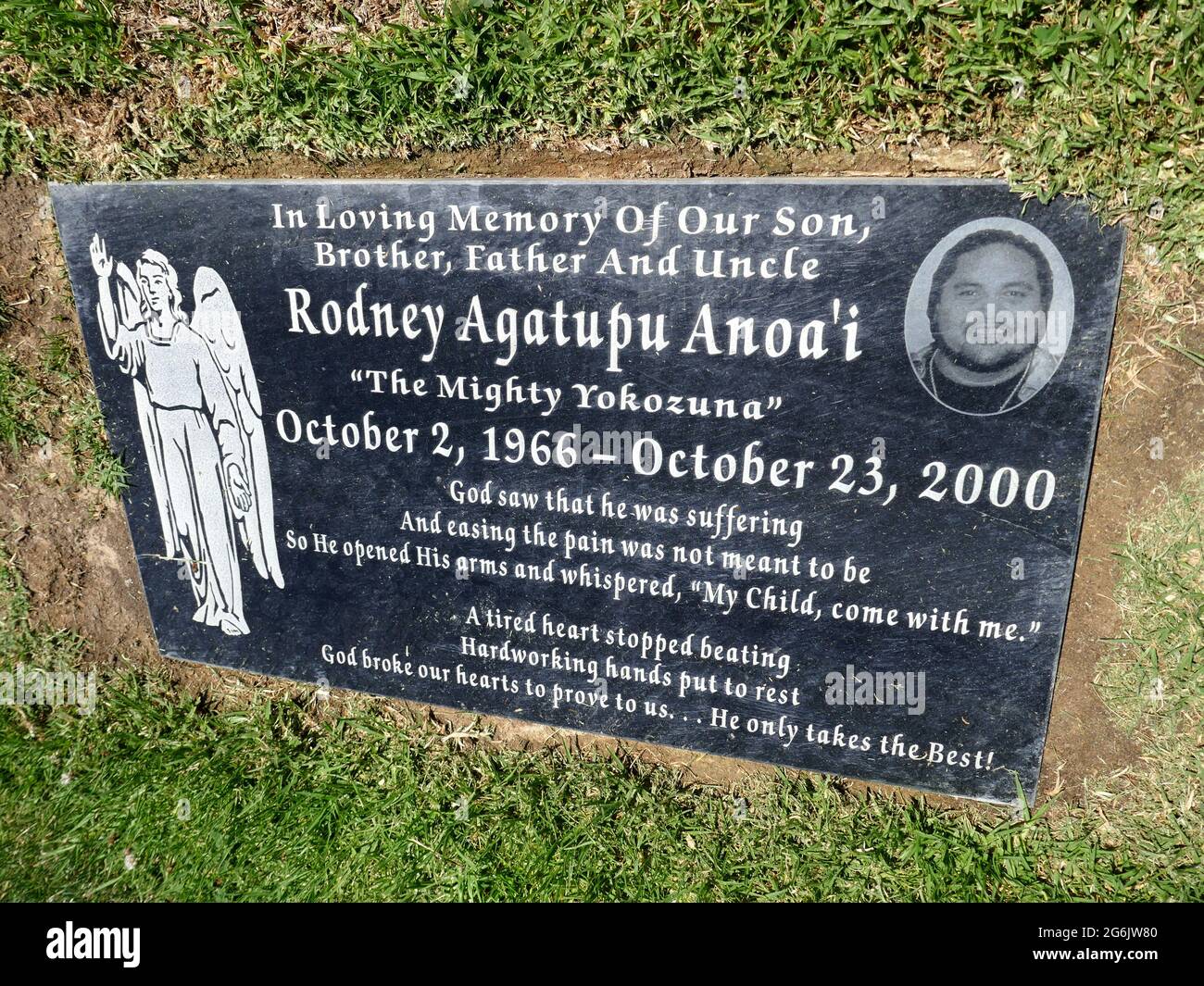 Rancho Palos Verdes, California, USA 30th June 2021 A general view of atmosphere of Professional Wrestler Rodney Agatupu 'Yokozuna' Anoai's Grave in Vista Del Sol Section at Green Hills Memorial Park at 27501 S. Western Avenue on June 30, 2021 in Rancho Palos Verdes, California, USA. He was Two Time WWF World Champion, and cousin of Dwayne The Rock Johnson. Photo by Barry King/Alamy Stock Photo Stock Photo