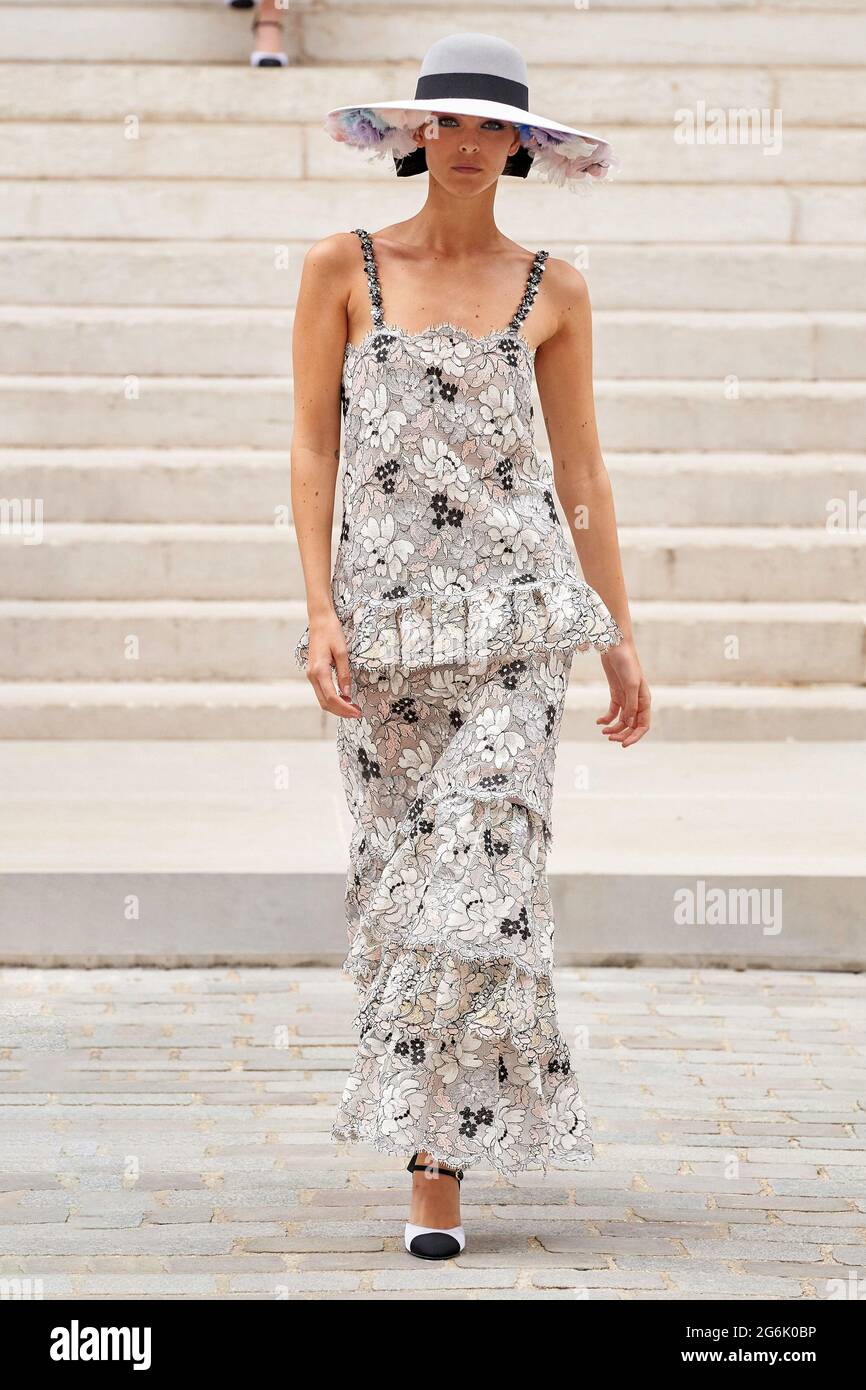 Paris, France. 6th July 2021. Sofia Coppola during the Chanel Haute Couture  fashion show as part of the Paris Fashion Week Fall/Winter 2021-2022 on  July 6, 2020 in Paris, France. Photo by