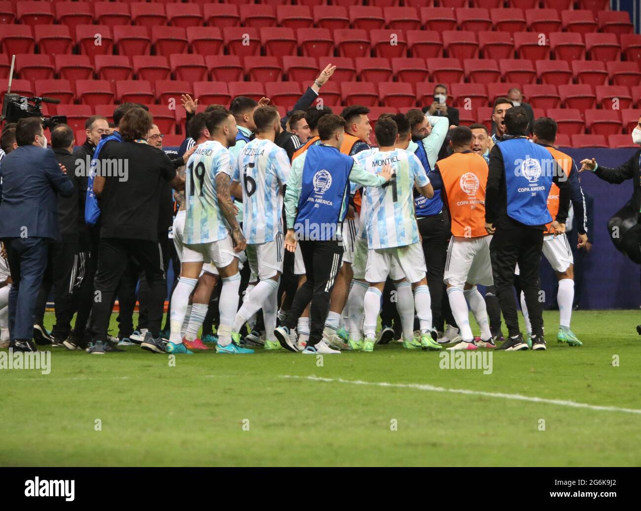 Argentina players celebrate after the Copa America 2021, semi-final football match between Argentina and Colombia on July 6, 2021 at Estádio Nacional Mané Garrincha in Brasilia, Brazil. Photo by Laurent Lairys/ABACAPRESS.COM Stock Photo