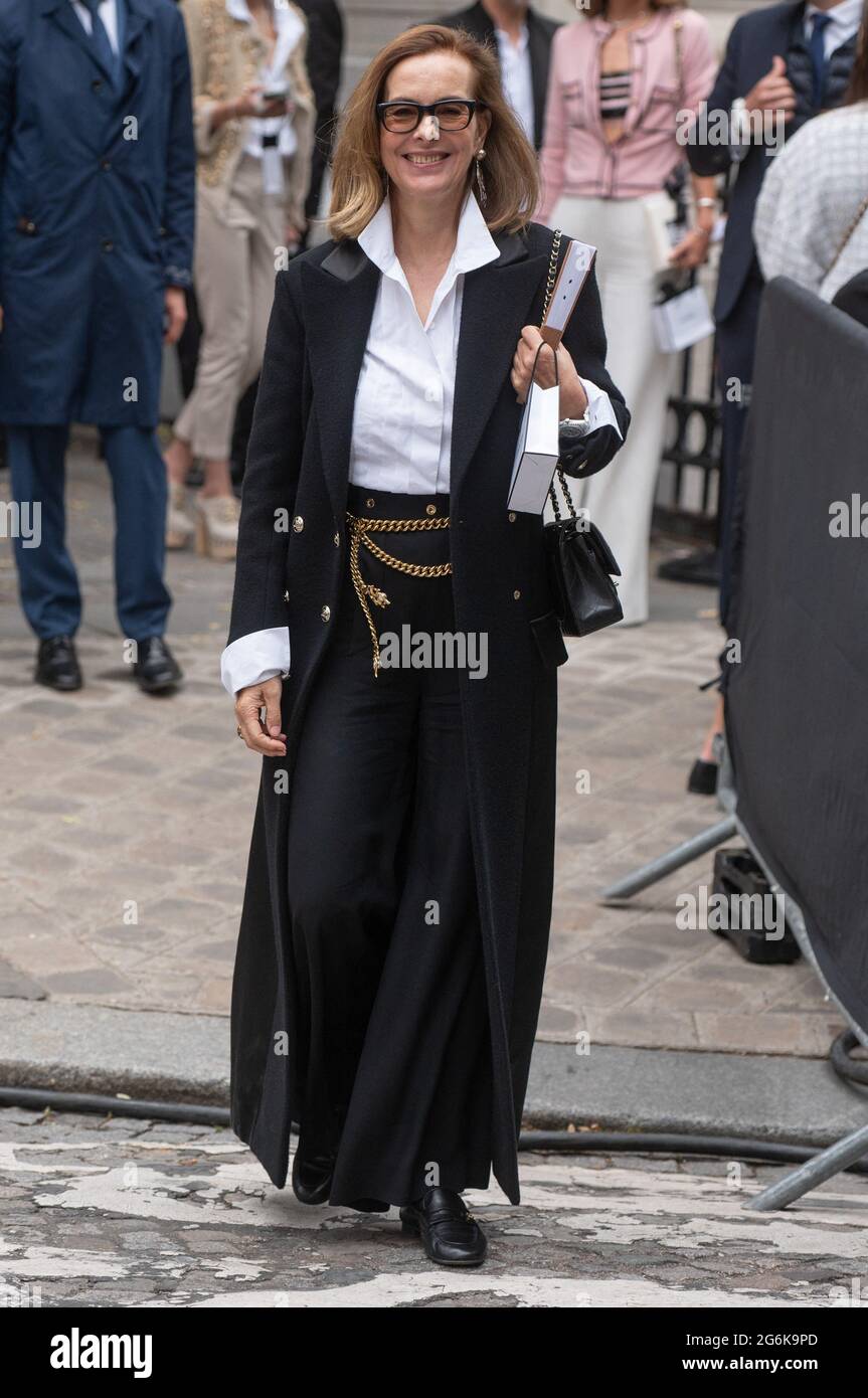 Carole Bouquet arrives for the Chanel Haute Couture Fall/Winter 2021/2022  show as part of Paris Fashion Week on July 06, 2021 in Paris, France. Photo  by Laurent Zabulon / ABACAPRESS.COM Stock Photo - Alamy
