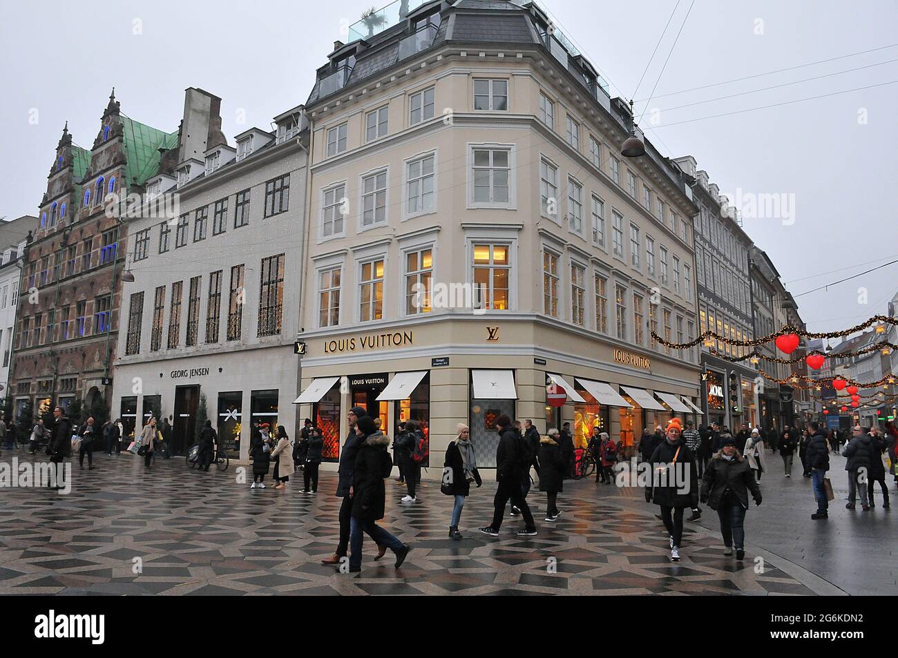 LUIS VUITTON STORE in KOPENHAGEN DENMAK Redaktionelles Foto - Bild