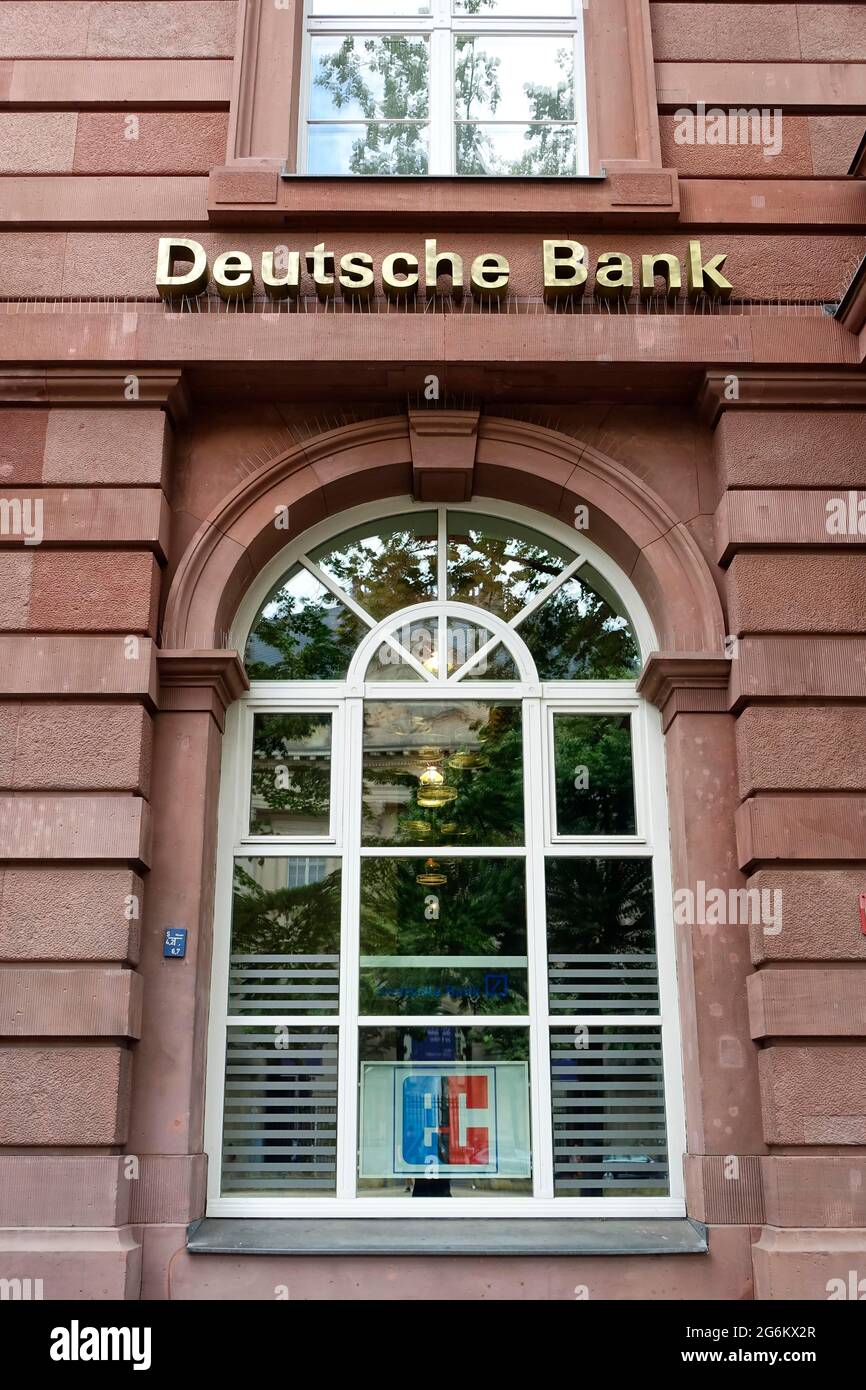 Unter logo hires stock photography and images Alamy