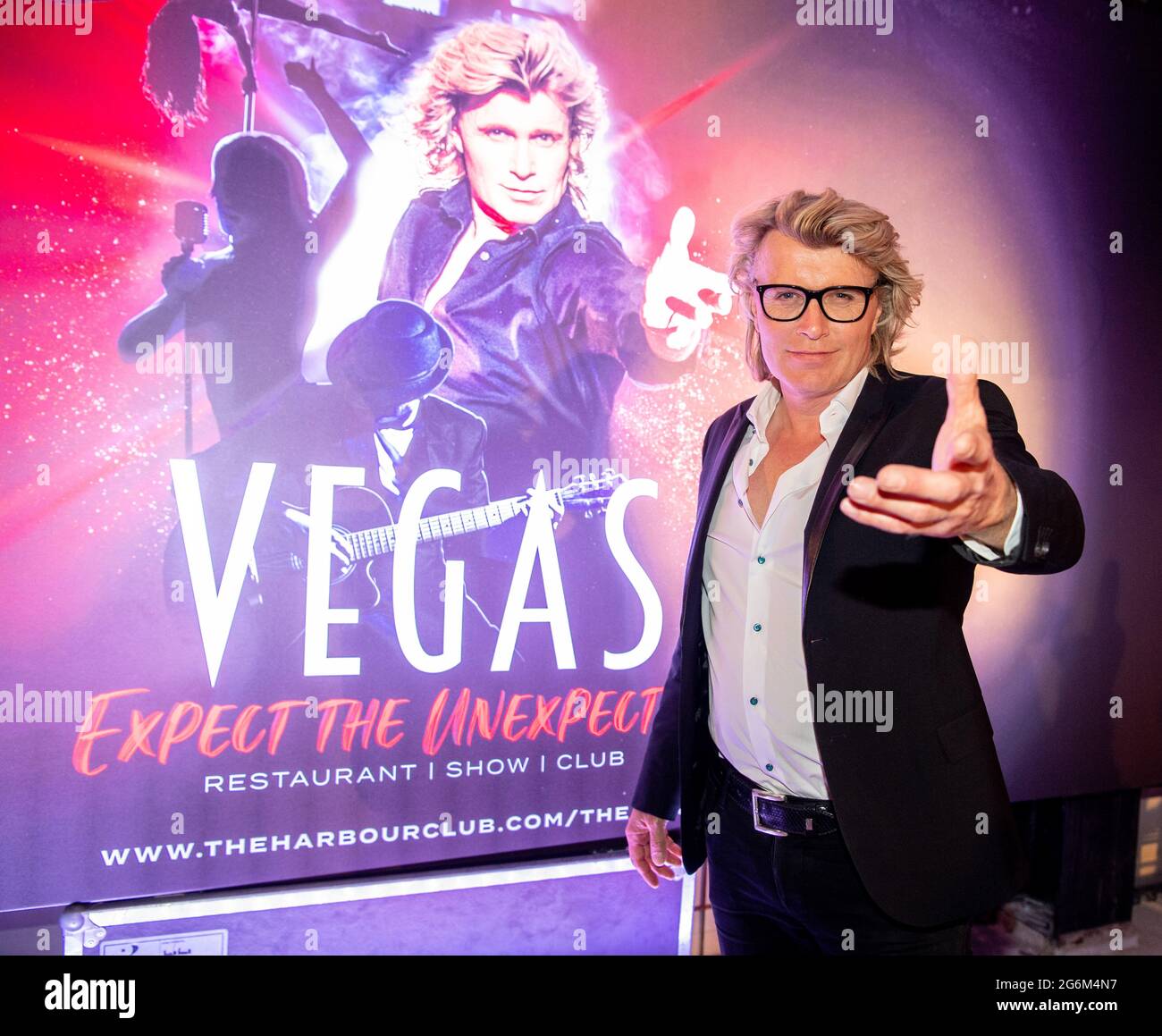 Las Vegas, US, 05/07/2021, Dutch magician Hans Klok during the presentation  of his new dinnershow Vegas at The Harbour Club Theater in Amsterdam, The  Netherlands. (Photo by DPPA/Sipa USA Stock Photo -