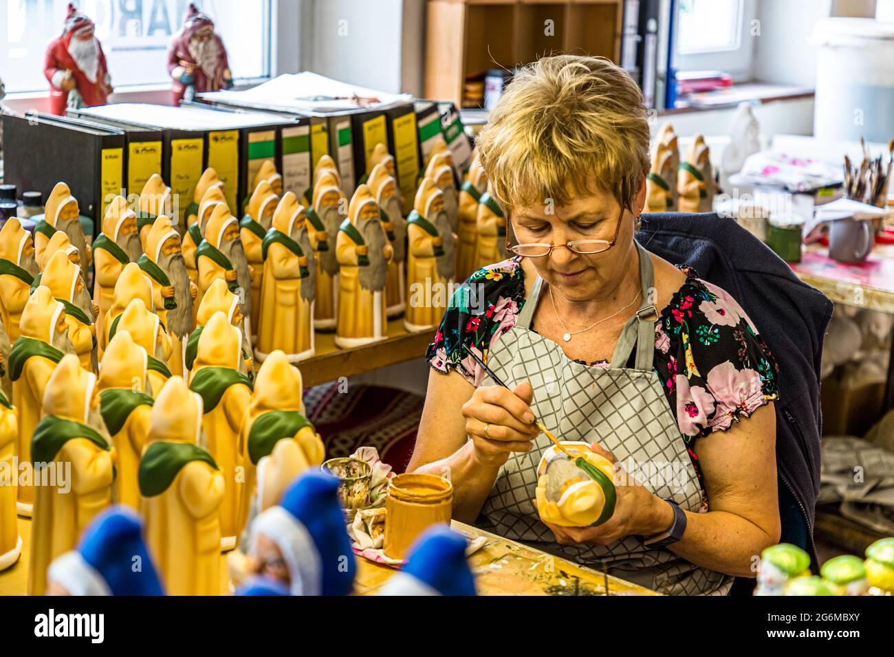 Marolin Manufacture founded by Richard Mahr produces finely detailed Papier-Mache Figurines in Steinach, Germany Stock Photo