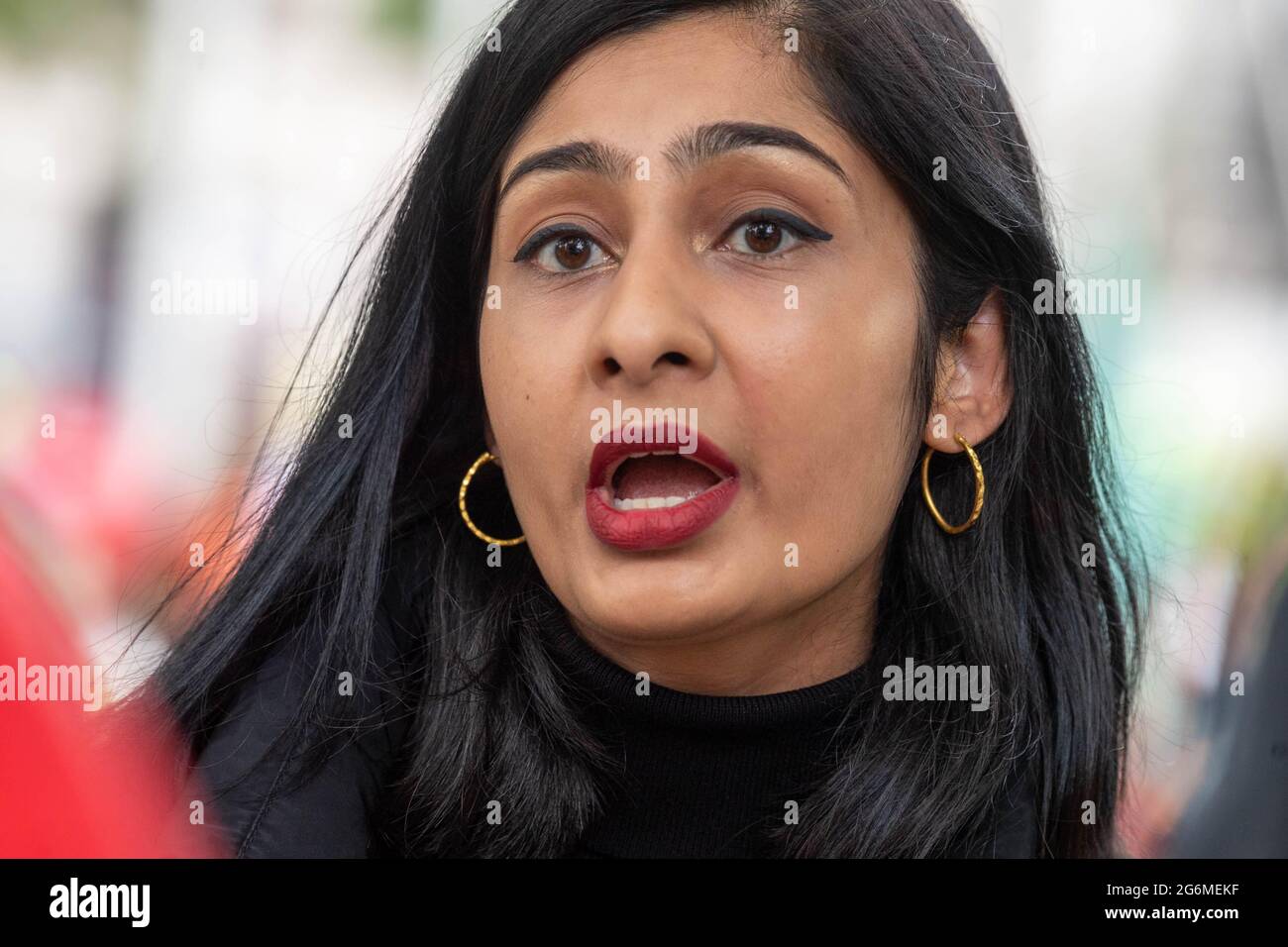 Page 2 Zarah High Resolution Stock Photography And Images Alamy