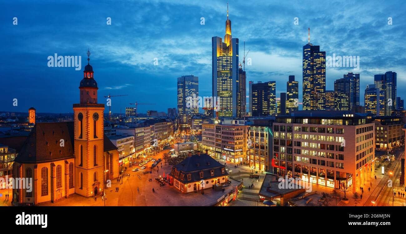 Panorama of frankfurt main hi-res stock photography and images - Alamy