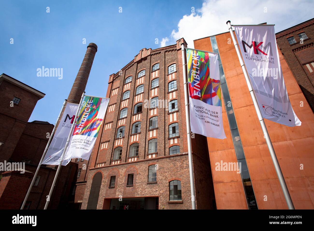 The MKM Museum Kueppersmuehle in the Inner Harbor Duisburg, North Rhine-Westphalia, Germany. It is a former storage building.  Das MKM Museum Kueppers Stock Photo