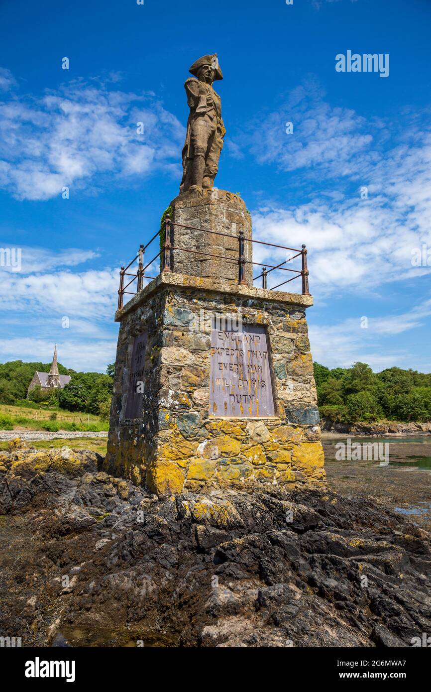 Nelson's Statue on the Wales Coast Path along the Menai Strait, Anglesey, North Wales Stock Photo