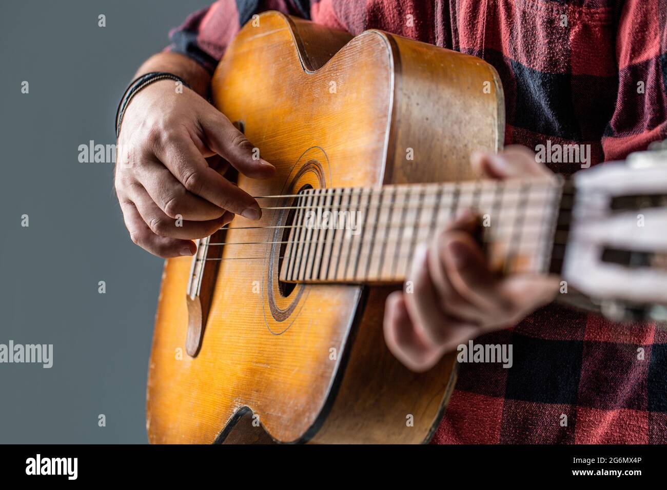 Guitarist On Stage Close Up Hand Playing Guitar Guitars Acoustic Male Musician Playing Guitar Music Instrument Man S Hands Playing Acoustic Stock Photo Alamy Guitarist On Stage Close Up Hand Playing Guitar Guitars Acoustic Male Musician Playing Guitar Music Instrument Man S Hands Playing Acoustic Stock Photo Alamy