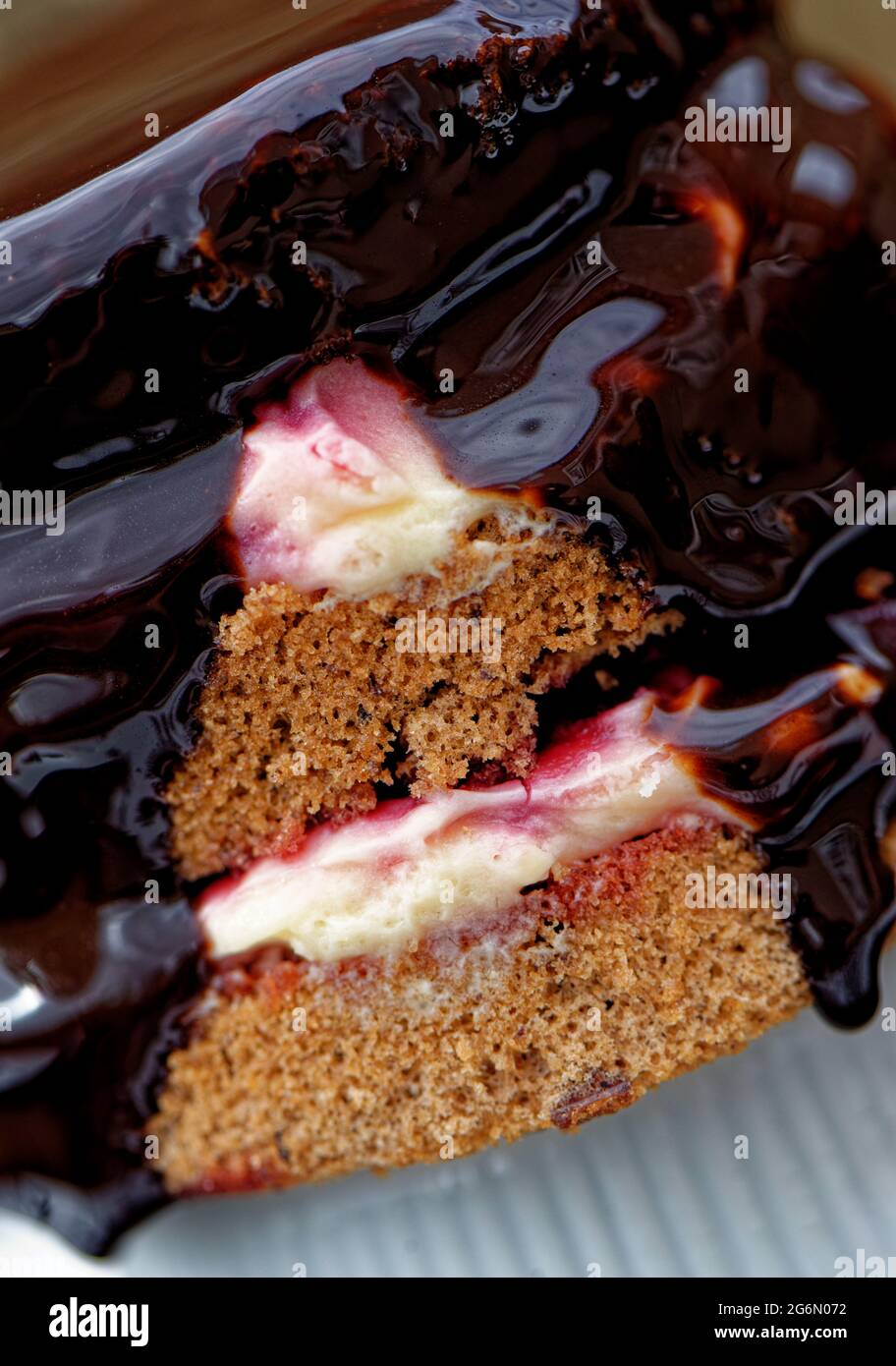 Schwarzwalder Kirschtorte High Resolution Stock Photography And Images Alamy