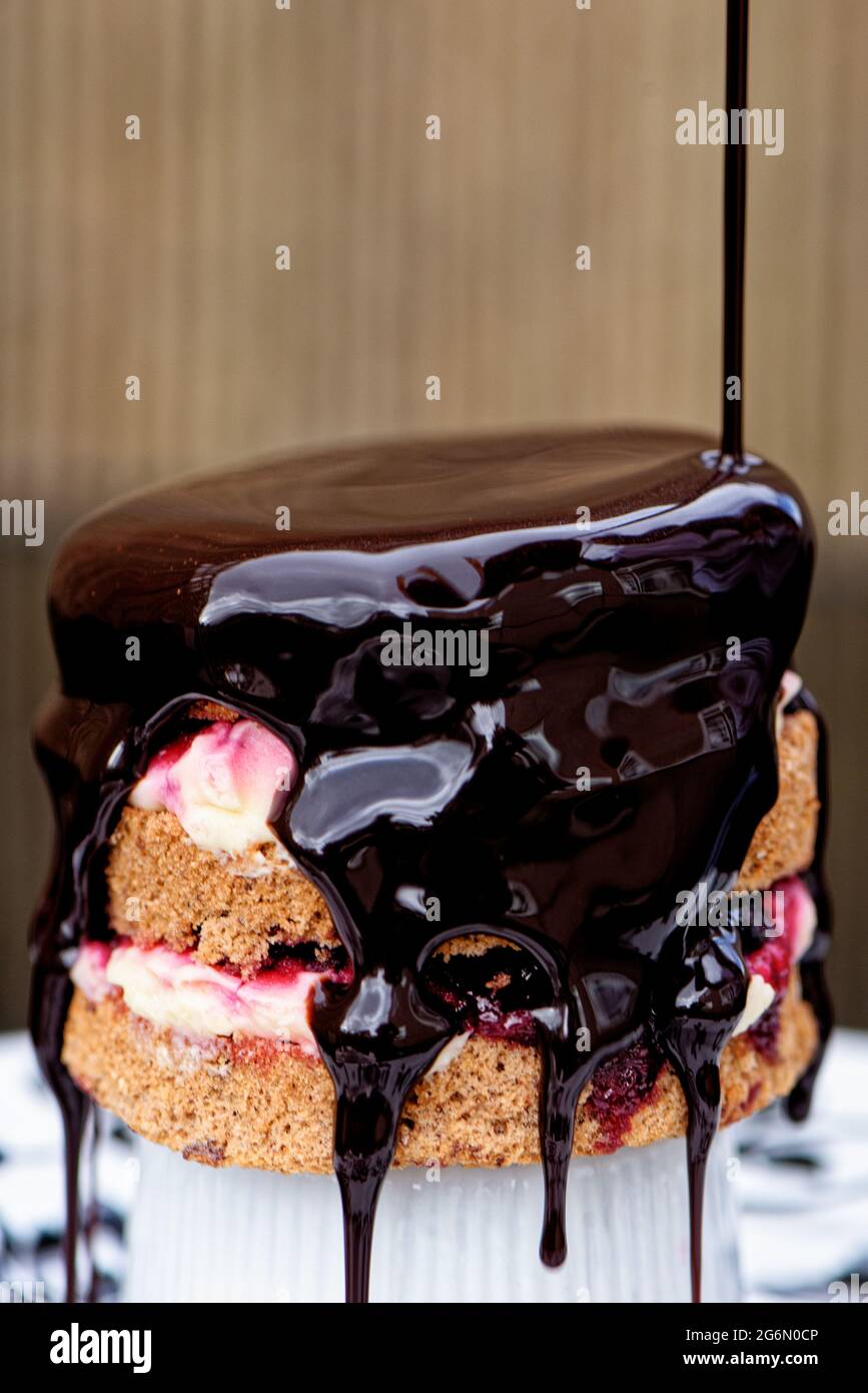 Schwarzwalder Kirschtorte High Resolution Stock Photography And Images Alamy