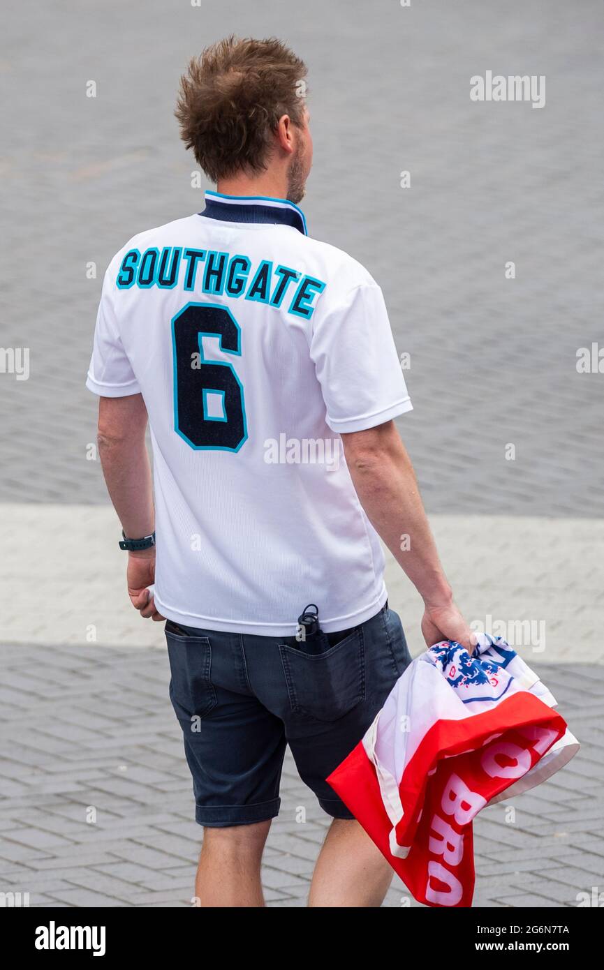 London, UK. 7 July 2021. An England fan 