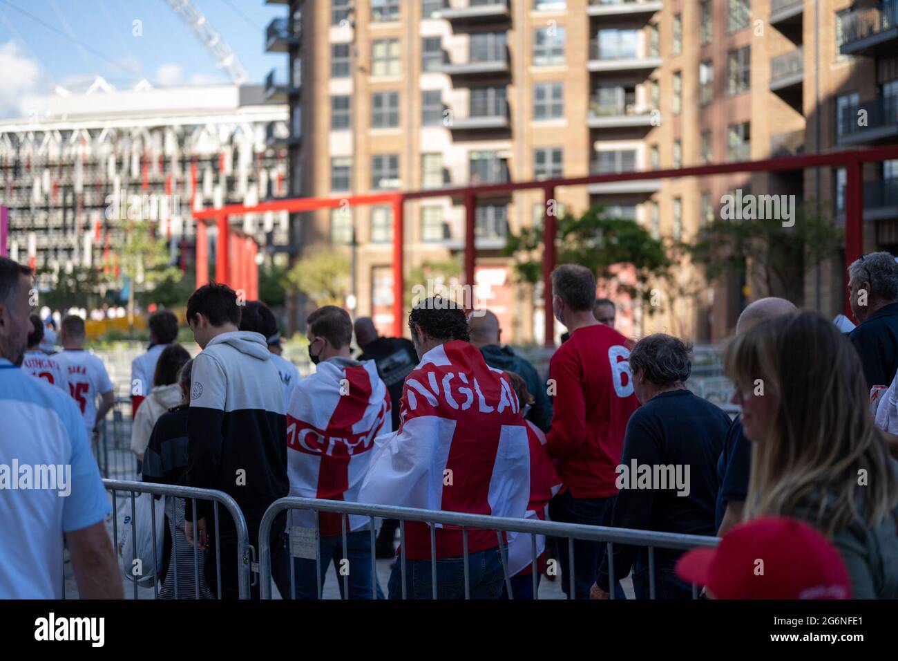 London, UK. 7th July 2021. England fans queuing to get into Wembley stadium. Credit: Thomas Eddy/Alamy Live News Stock Photo