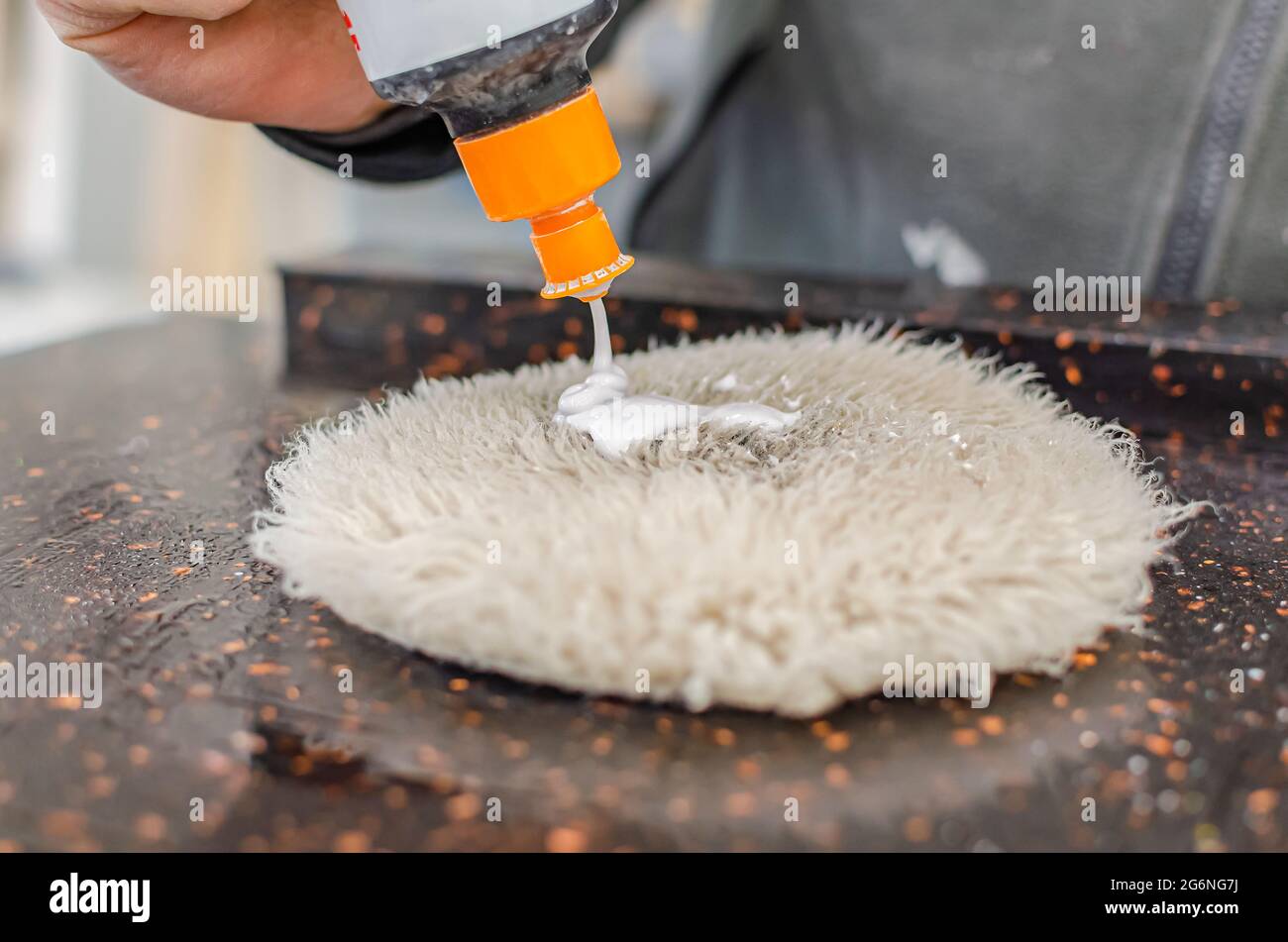 Polishing stone hires stock photography and images Alamy
