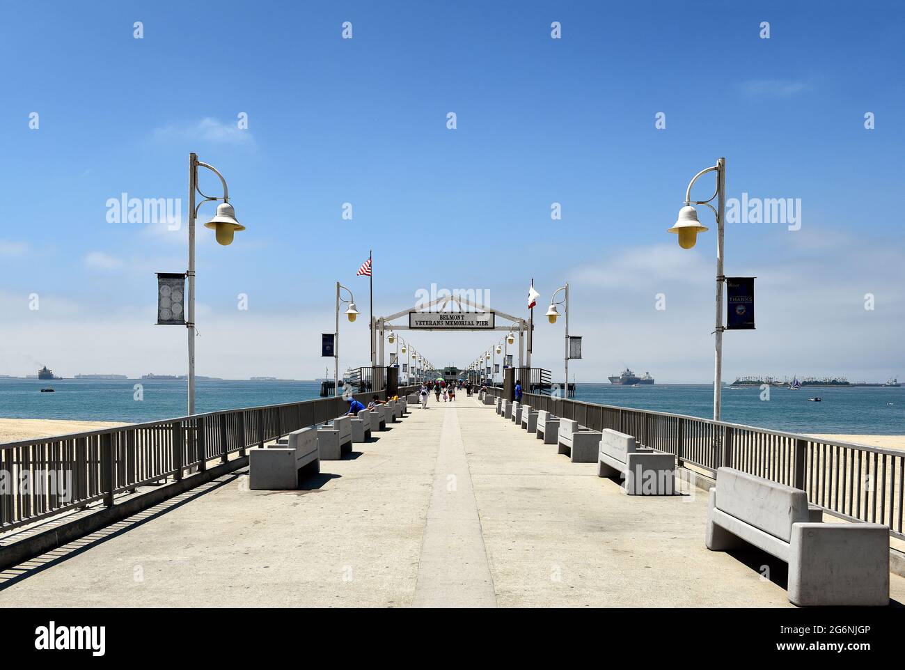 LONG BEACH, CALIFORNIA 5 JULY 2021 The Belmont Veterans Memorial Pier Stock Photo Alamy