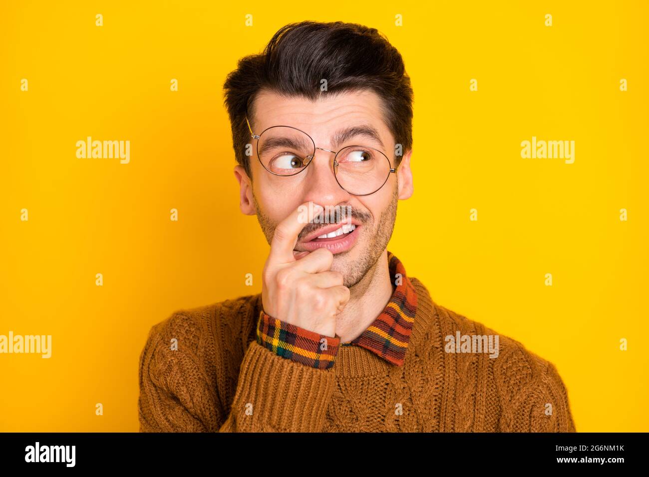 Nerd glasses mustaches hi res stock photography and images Alamy