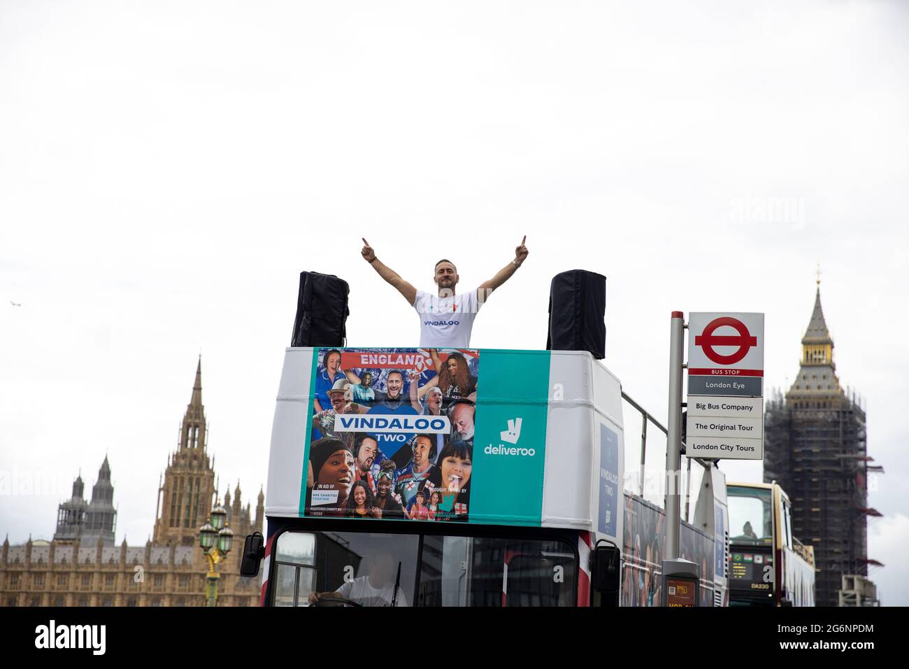 London, UK. 07th July, 2021. Will Mellor on the Vindaloo Two Bus around London, promoting the Vindaloo charity single and England Football team at the Euro's. Credit: SOPA Images Limited/Alamy Live News Stock Photo