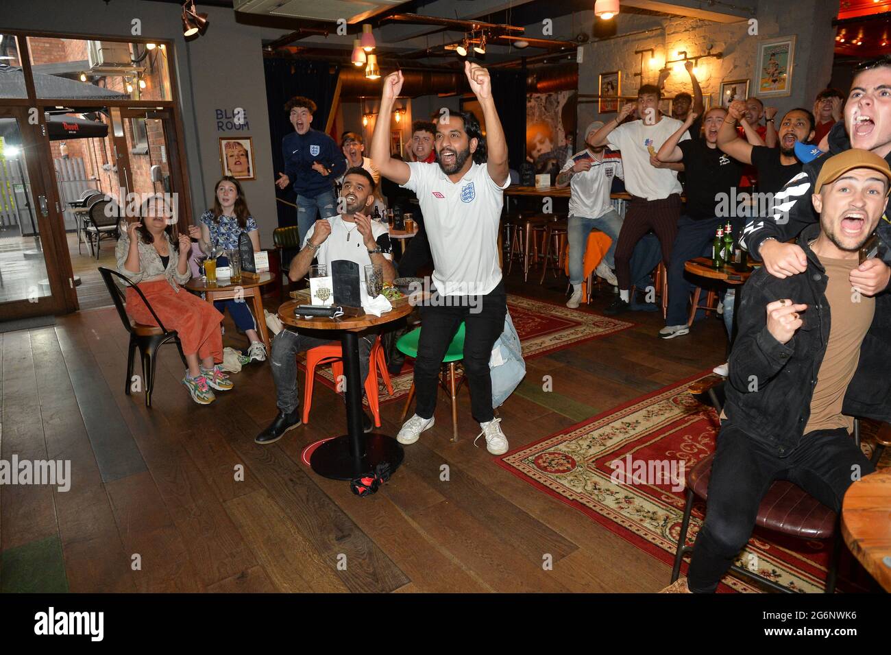 Leicester, Leicestershire, UK 7th July 2021. UK News. Football fans watch England v Denmark at the Queen of Bradgate in Leicester City Centre. Alex Hannam/Alamy Live News Stock Photo