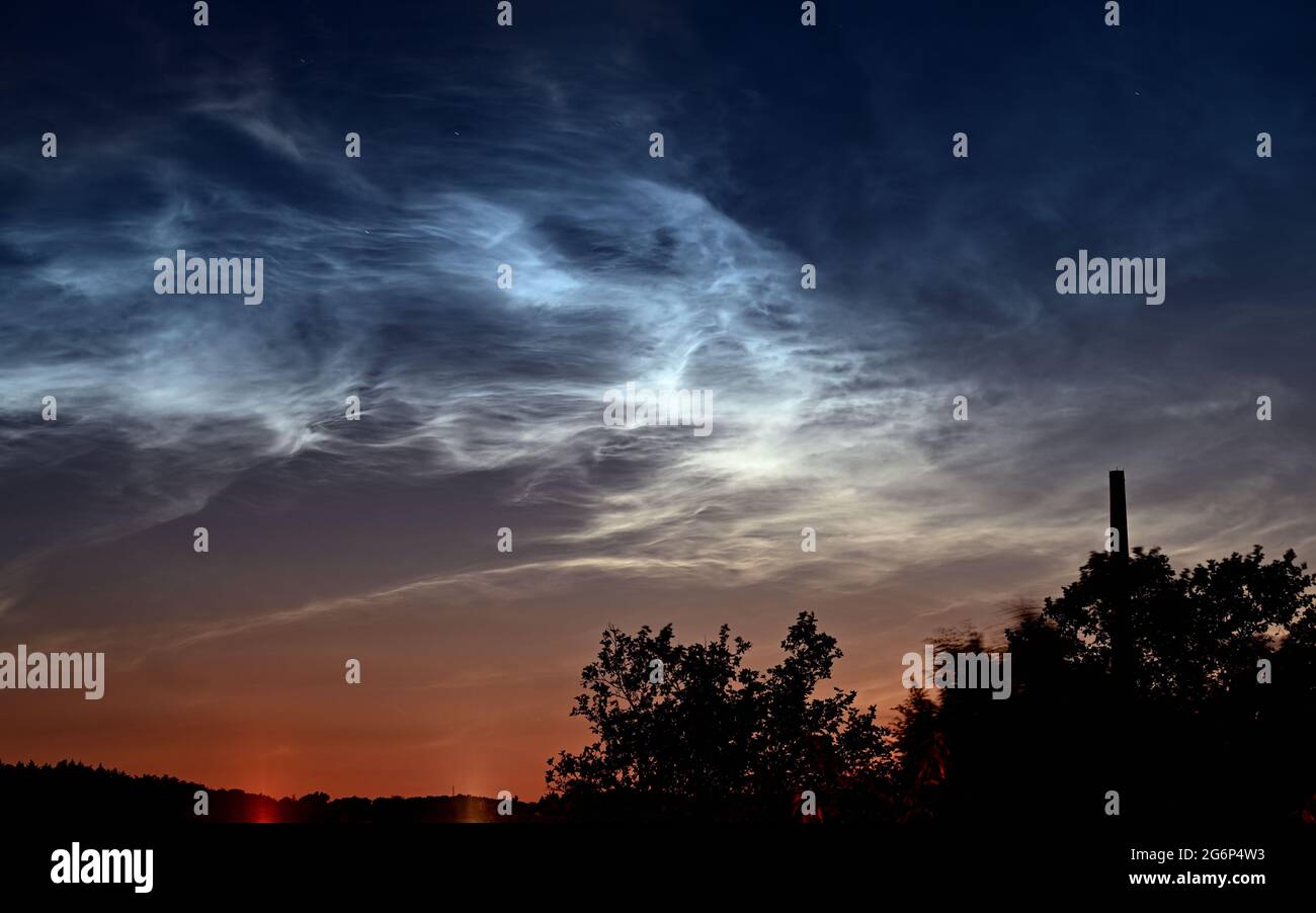 Leuchtende Nachtwolken, noctilucent clouds Stock Photo