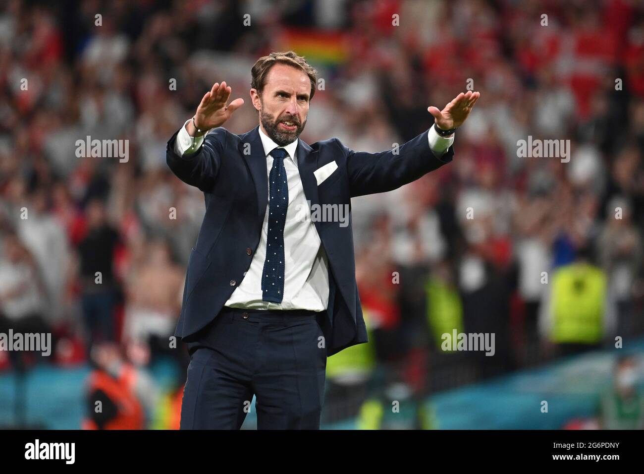 final jubilation Gareth SOUTHGATE (coach ENG), jubilation, joy, enthusiasm, single image, trimmed single motif, half figure, half figure. Semi-final, game M50, England (ENG) - Denmark (DEN) 2-1 nV on 07.07.2021 in London/Wembley Stadium. Football EM 2020 from 06/11/2021 to 07/11/2021. Stock Photo