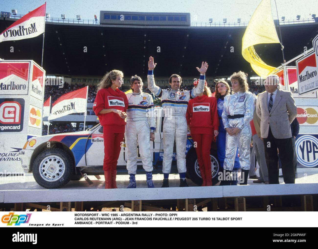 MOTORSPORT - WRC 1985 - ARGENTINA RALLY - PHOTO: DPPI CARLOS REUTEMANN (ARG) - JEAN FRANCOIS FAUCHILLE / PEUGEOT 205 TURBO 16 TALBOT SPORT - AMBIANCE - PORTRAIT - PODIUM - 3rd # 00000353 049 Stock Photo
