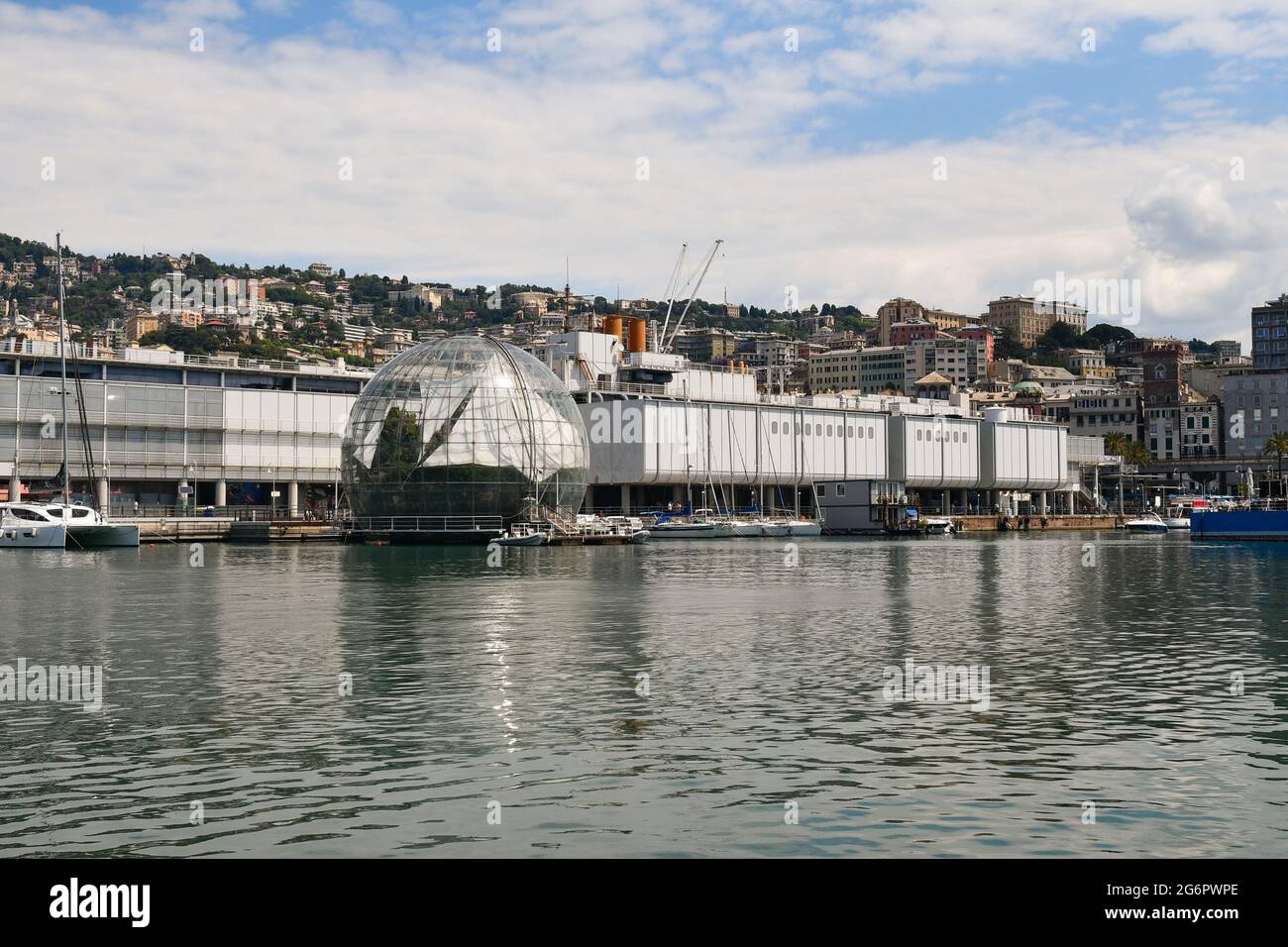 Scenic view of the Aquarium with the Biosphere in the Old Port (Porto Antico) of Genoa, Liguria, Italy Stock Photo