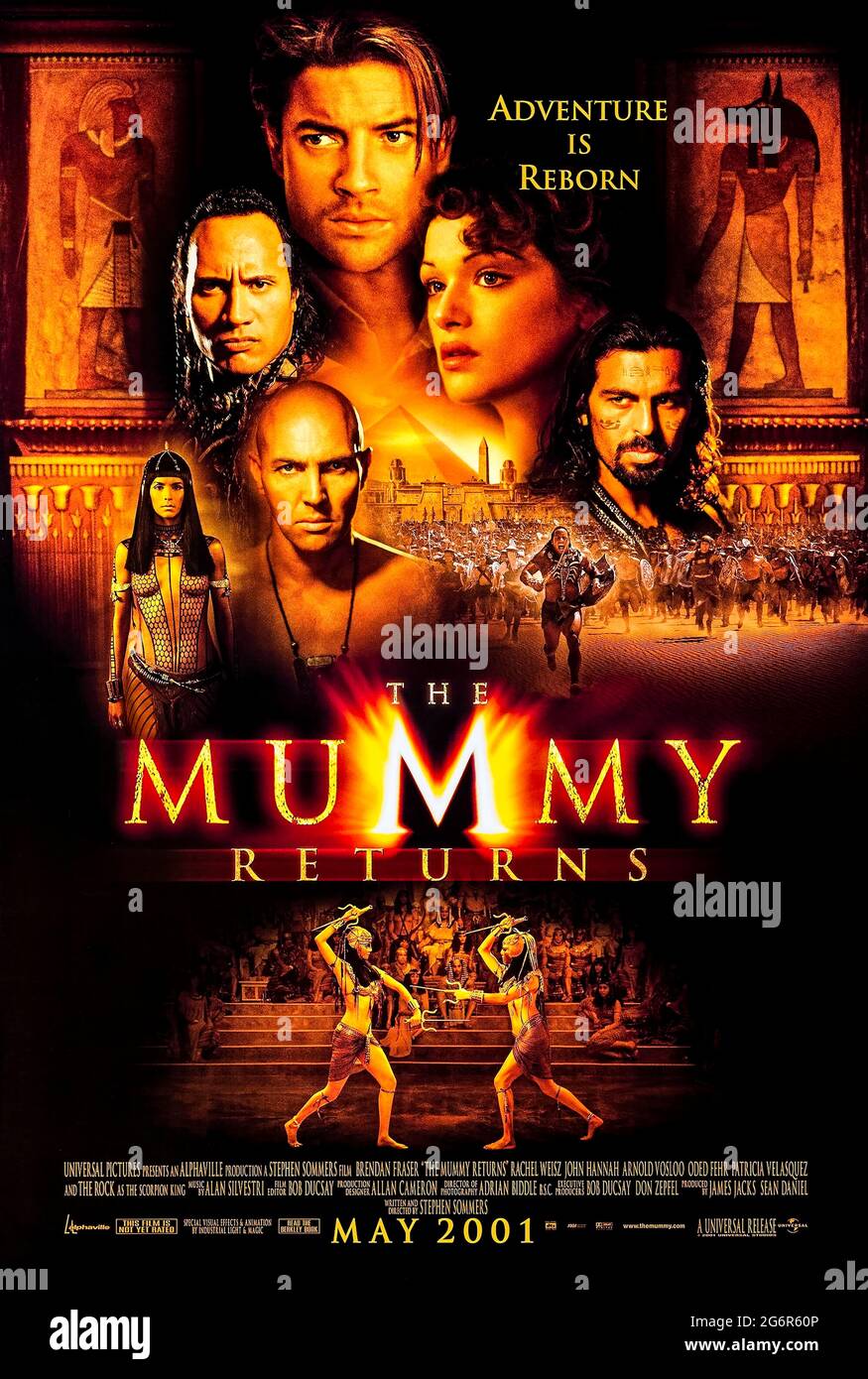 The Mummy Returns (2001) directed by Stephen Sommers and starring Brendan Fraser, Rachel Weisz, Arnold Vosloo and John Hannah. The mummified body of Imhotep is shipped to a museum in London, where he once again wakes and begins his campaign of rage and terror. Stock Photo