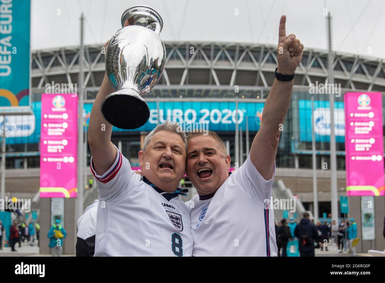 England supporters with a replica European Championship trophy outside ...
