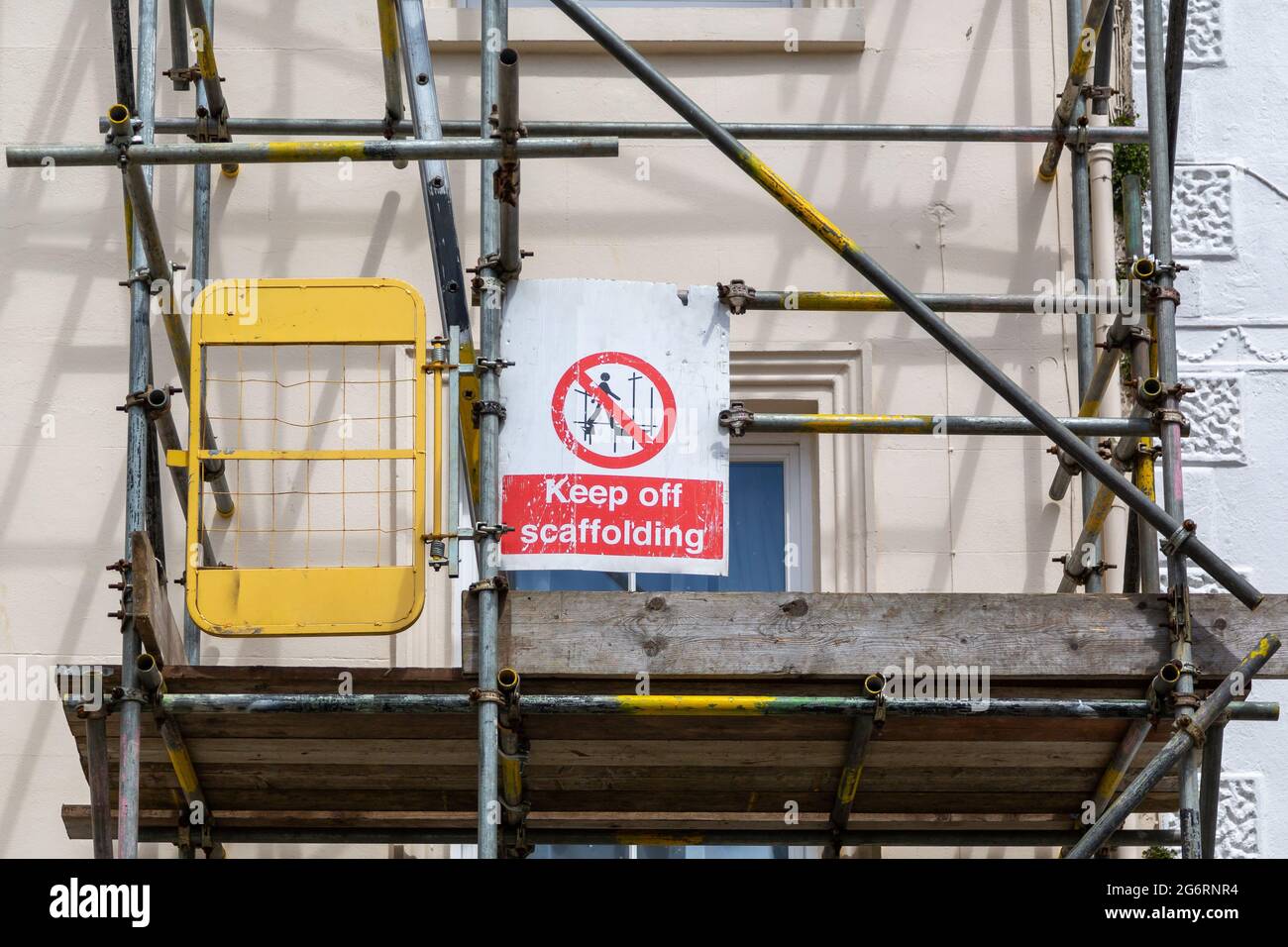 Scaffolding warning sign hires stock photography and images Alamy