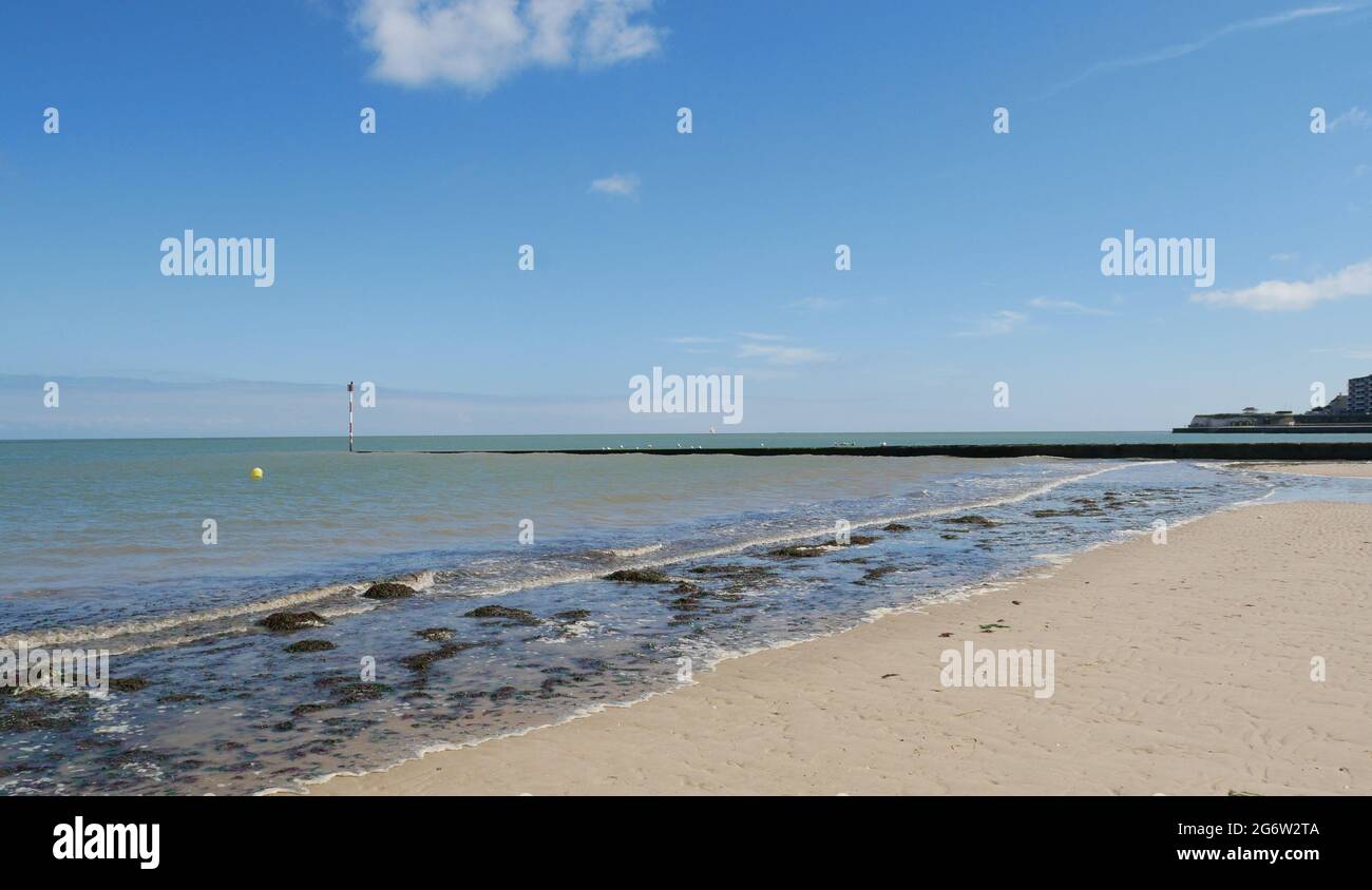 Minnis Bay, Birchington, Kent, England Stock Photo Alamy