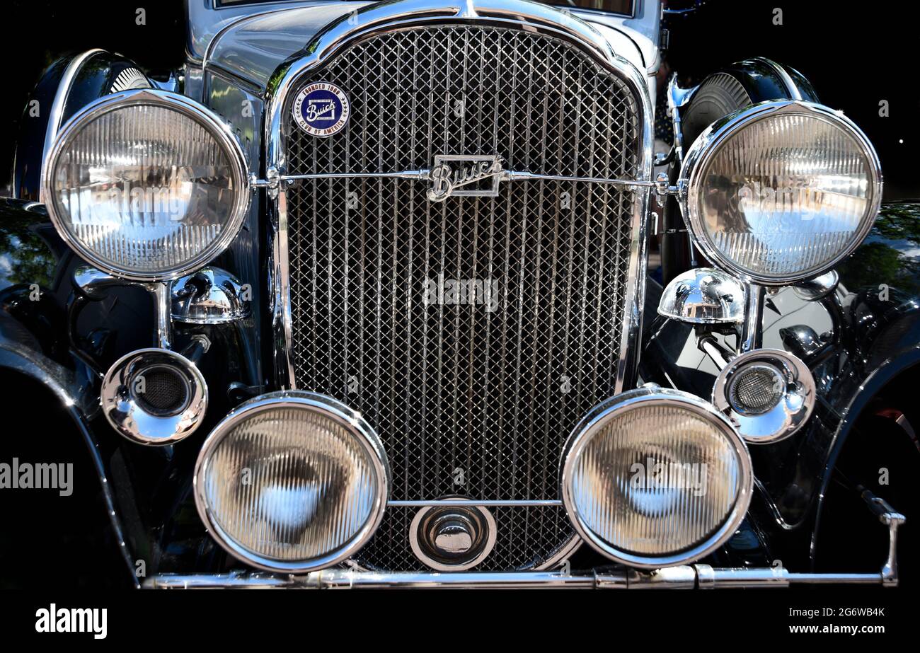 The front grill of a 1932 Buick sedan on display at a Fourth of July car show in Santa Fe, New Mexico. Stock Photo