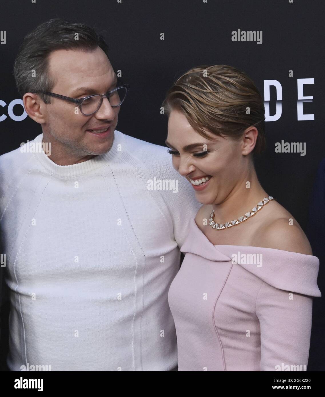 Los Angeles United States 09th July 2021 Cast Members Christian Slater And Annasophia Robb R Gather For A Photo Op During The Premiere Of Peacock S New Crime Thriller Series Dr Death At Neuehouse