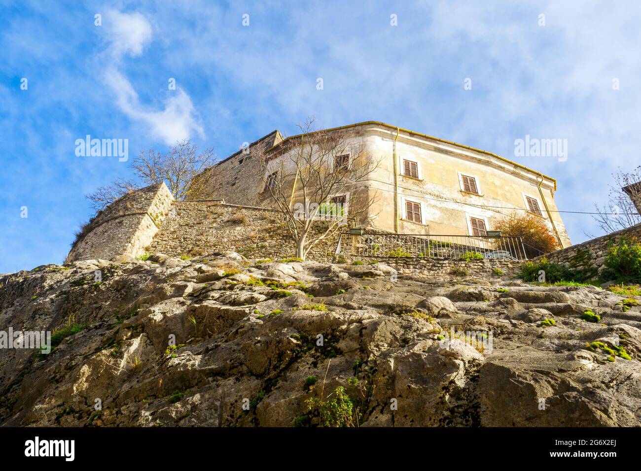 The Little town of Castel di Tora - Rieti, Italy Stock Photo