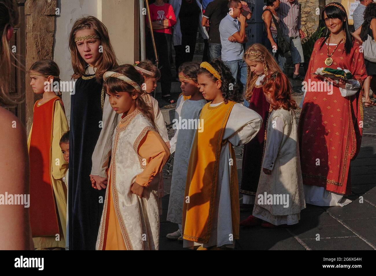Female Costumes Historical High Resolution Stock Photography and Images -  Alamy