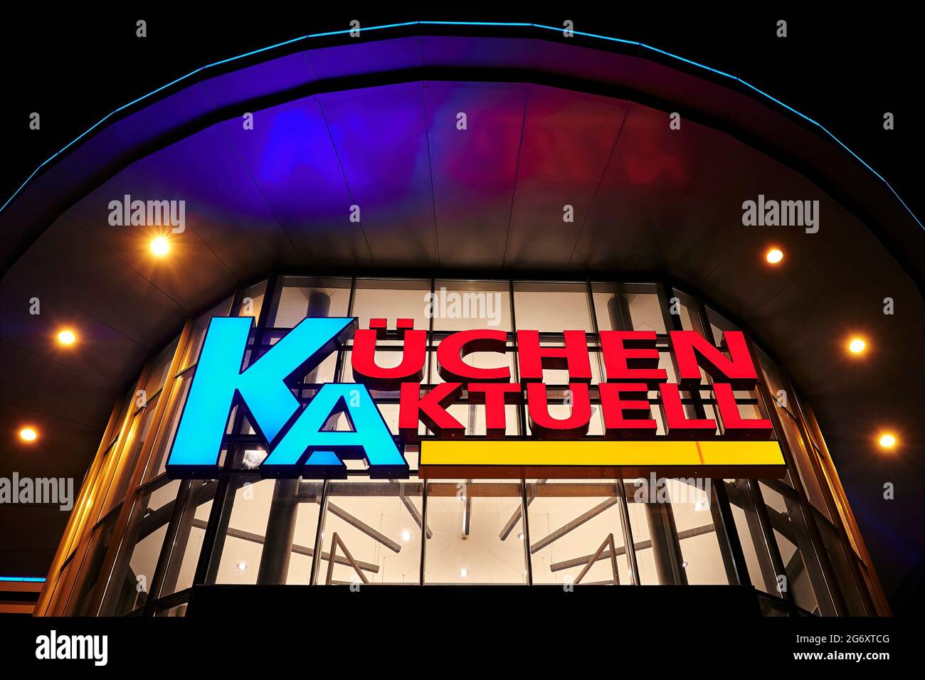 Kuechen aktuell hi-res stock photography and images