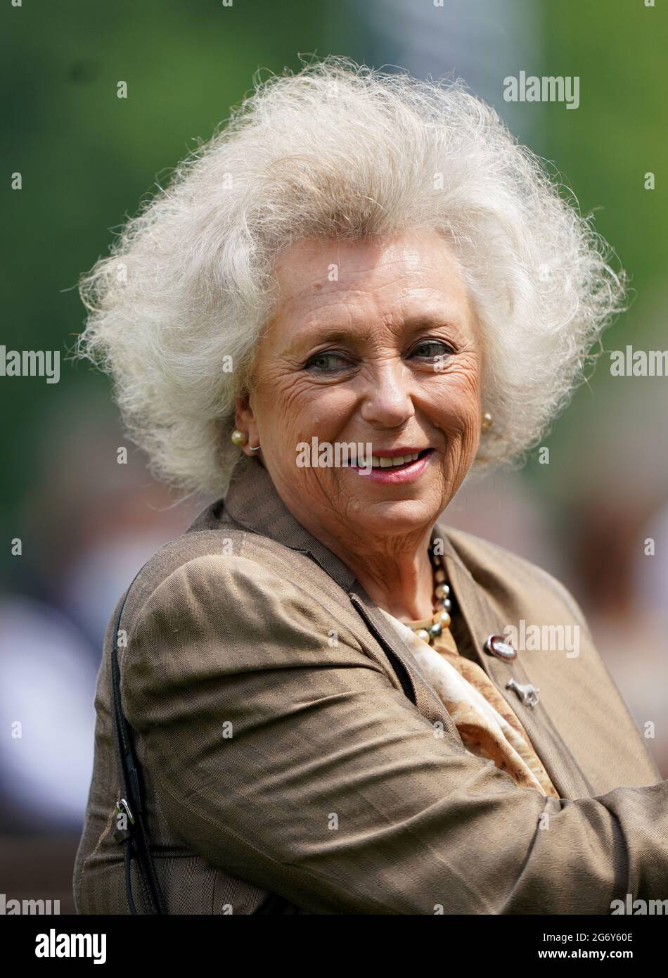 Kirsten Rausing, owner of Sandrine ridden by jockey David Probert