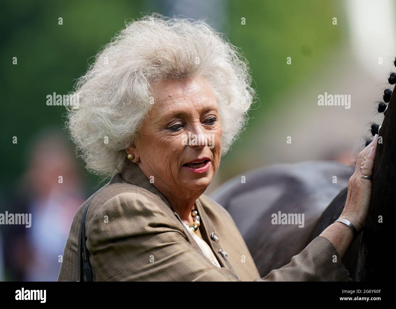 Kirsten rausing hi-res stock photography and images - Alamy
