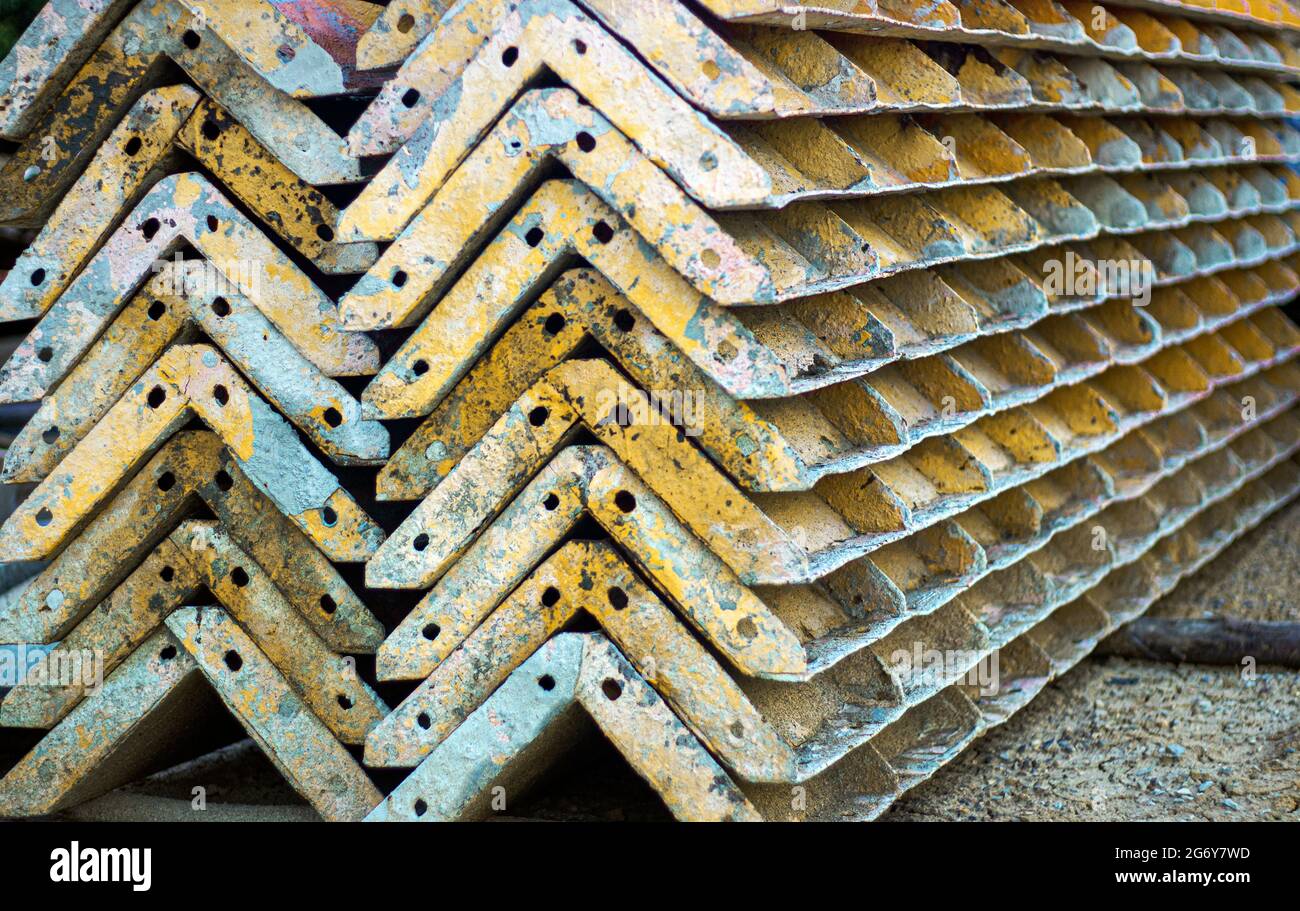 Steel Columns Frame Construction In Site for Concrete pillars in tools