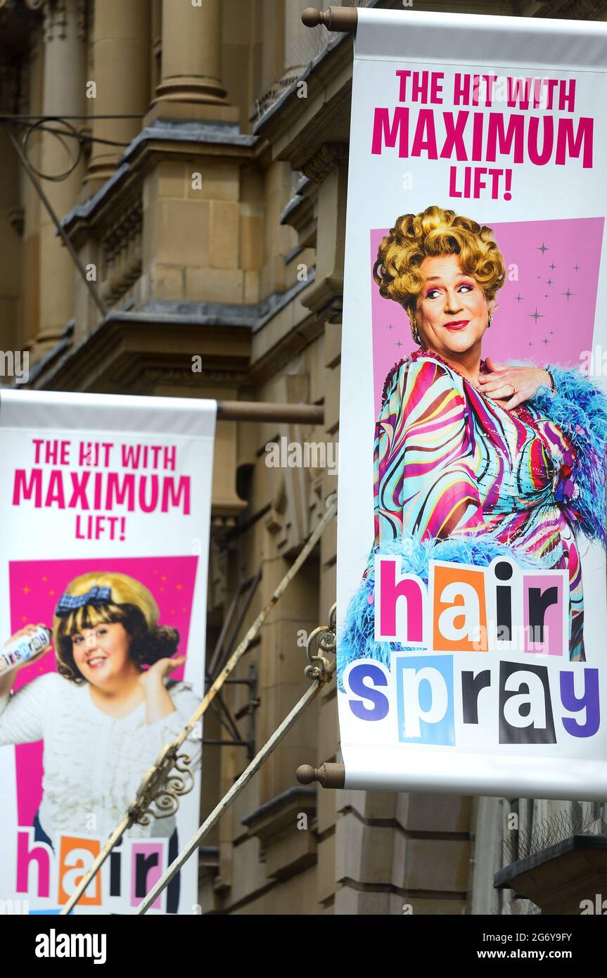 London, England, UK. 'Hairspray' the musical staring Michael Ball and Les Dennis at the London Coliseum Stock Photo