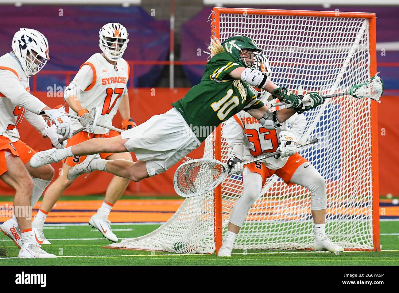 13 06 17 hires stock photography and images Alamy