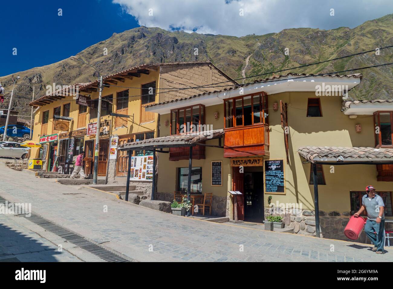 OLLANTAYTAMBO, PERU MAY 20, 2015 Souvenir shops and restaurants in